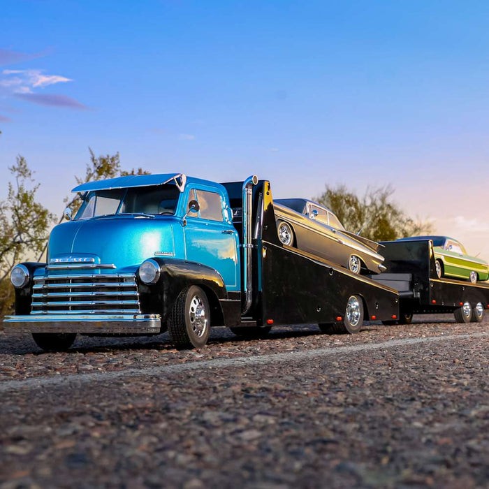 Redcat Custom Hauler - 1953 Chevrolet Cab Over Engine (Blue) - RER22769