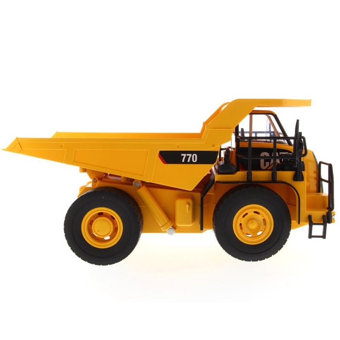 Diecast Masters 1:24 RC Cat 770 Mining Truck  - DCM25006